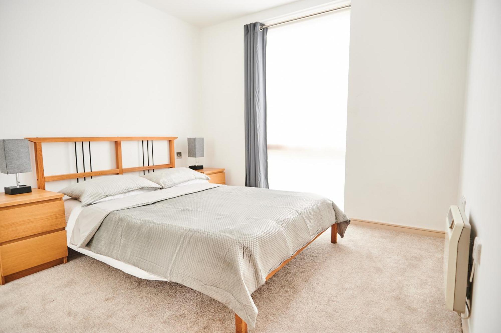Bright 2 Bedroom Flat In Old Street With Balcony London Exteriör bild