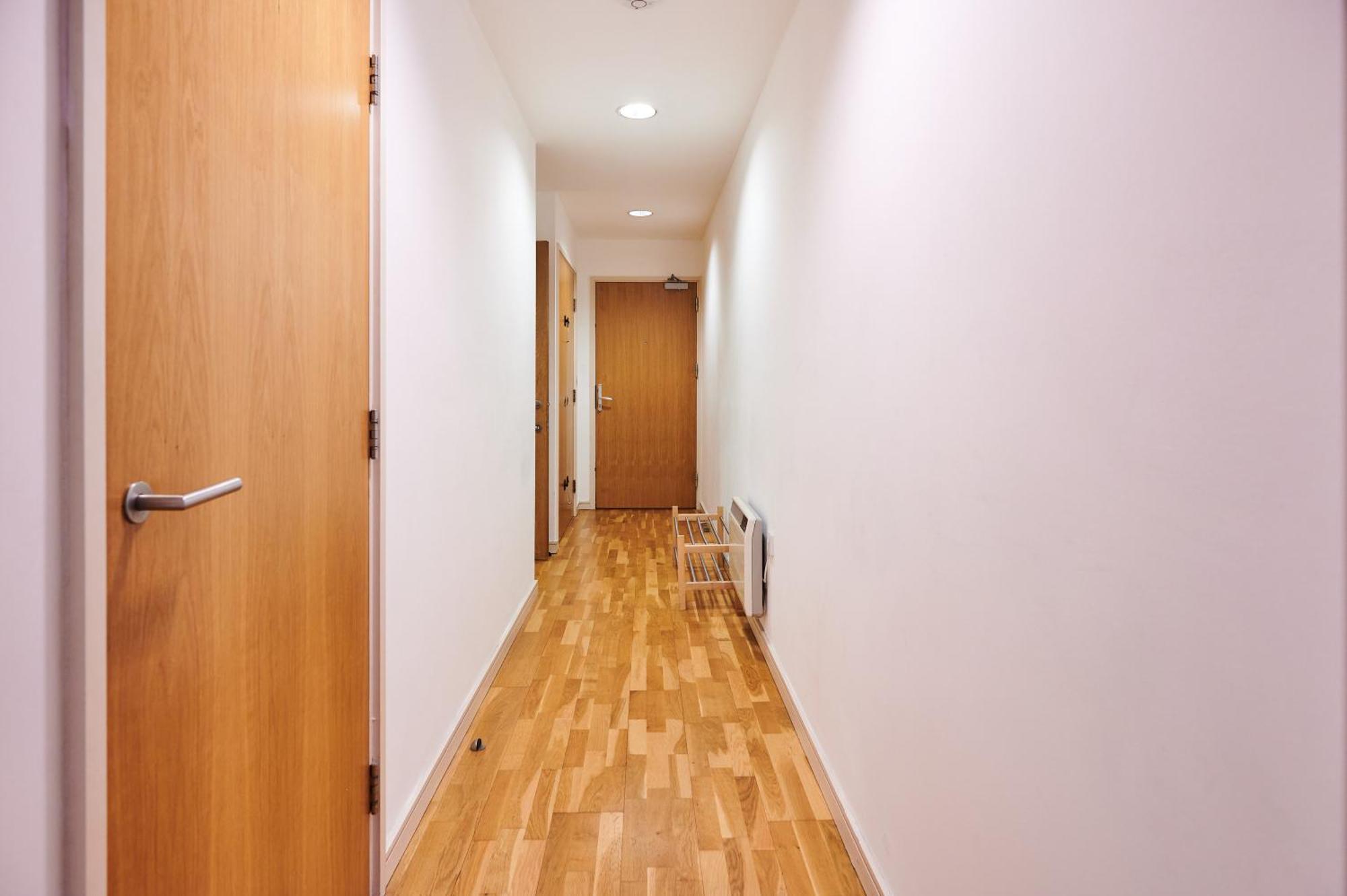 Bright 2 Bedroom Flat In Old Street With Balcony London Exteriör bild