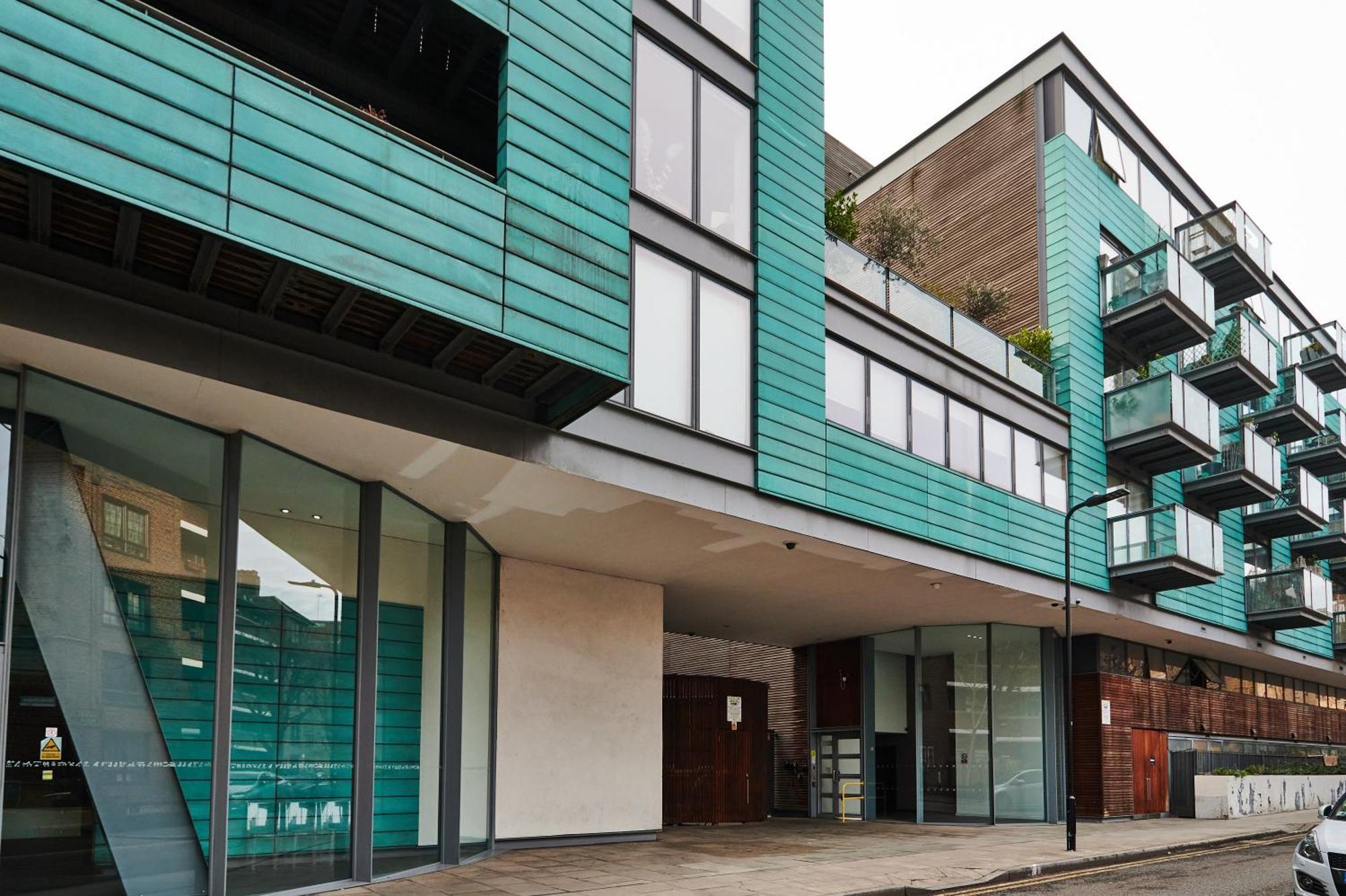 Bright 2 Bedroom Flat In Old Street With Balcony London Exteriör bild